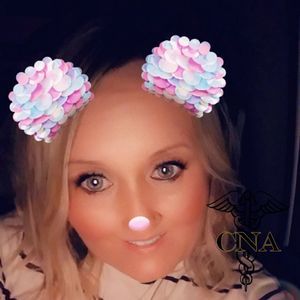 Meet your Posher, Carla